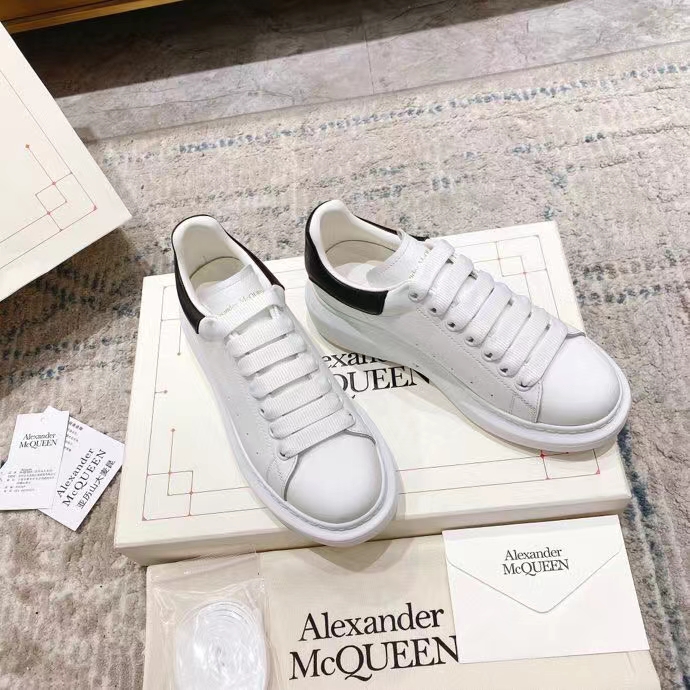 Alexander Mcqueen Low Shoes